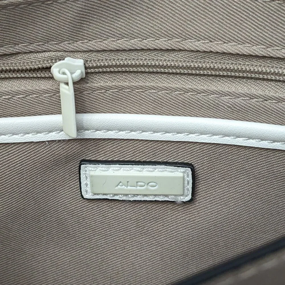 ALDO Greenwald Crossbody Bag Medium White Overflow With Metal Chain - Picture 10 of 16